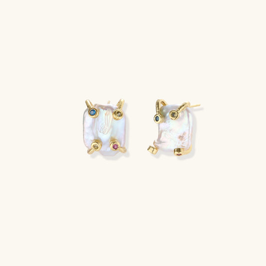 Pearl Point Earrings